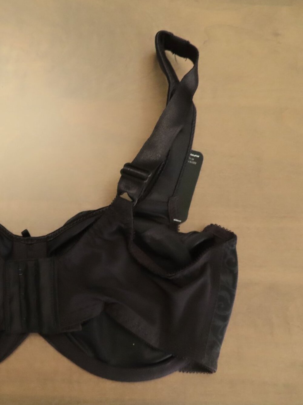 NWT Bali Satin Tracings Minimizer Underwire Bra 34D Black DF3562 - Picture 9 of 9